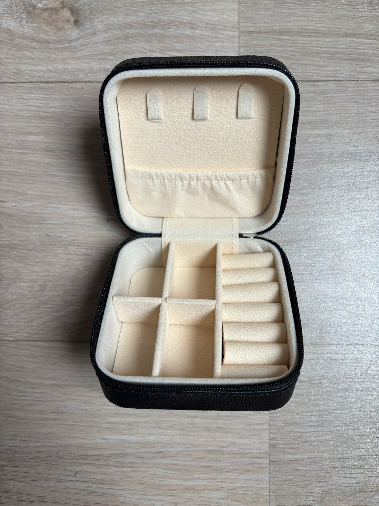 BOÎTE À BIJOUX PERSONNALISÉE