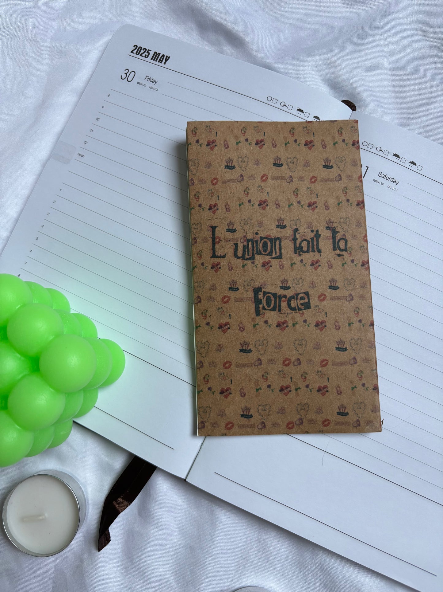 CARNET STRONG GIRL